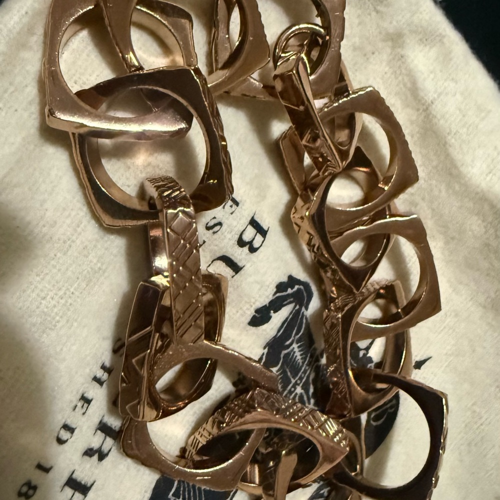 Burberry Rose Gold Chain bracelet. Authentic